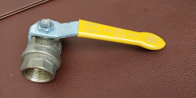 600 Cwp Ball Valve