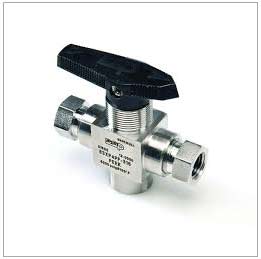 Alloy Steel ASTM A217 WC1 1/2 npt hydraulic ball valve